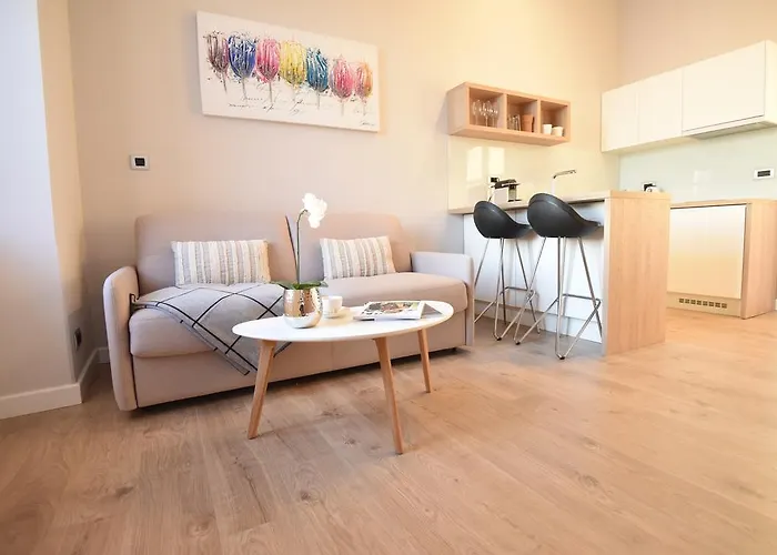 Studio Apartment
